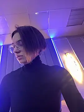 VioletAsh online show from January 10, 2026, 4:19 am