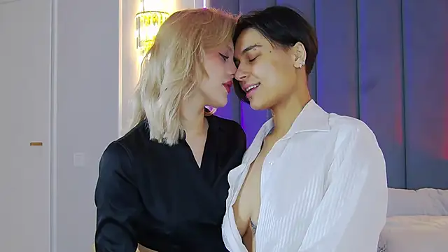 VioletAsh online show from October 5, 2025, 4:36 am