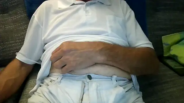 velikifant7 online show from November 10, 2025, 5:18 pm