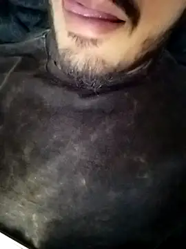 Hotyy subhu online show from October 18, 2025, 3:47 pm