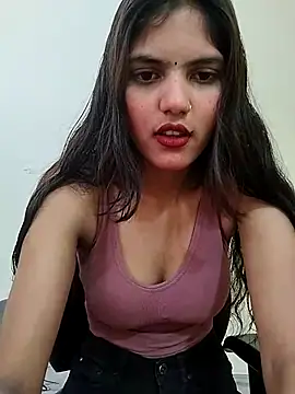 Snapshot of sexy_lips99 chatting on October 5, 2025, 3:52 am sexy lips99 online show from October 5, 2025, 3:52 am