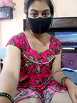 Priyanka Pal online show from October 26, 2025, 3:07 am