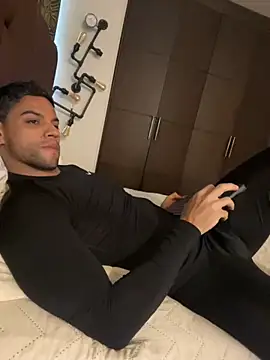 Tomy maylon online show from November 23, 2025, 6:51 pm