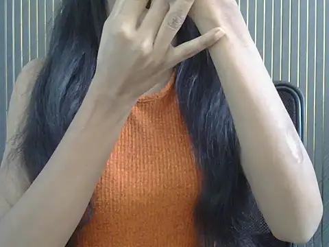 Snapshot of Exotic_Shikha chatting on March 28, 2026, 2:45 am Exotic Shikha online show from March 28, 2026, 2:45 am