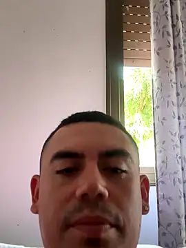 davidxxx099 online show from September 8, 2025, 4:17 pm