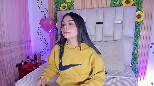 Snapshot of Jade_Nmm chatting on September 25, 2025, 1:17 pm Jade Nmm online show from September 25, 2025, 1:17 pm