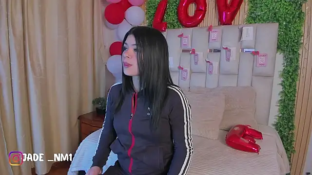 Jade Nmm online show from February 19, 2026, 12:57 pm