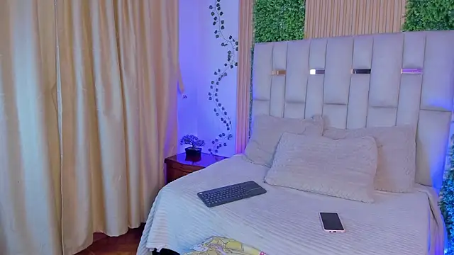 Jade Nmm online show from February 12, 2026, 12:38 pm