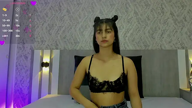 Snapshot of celeste_sc0tt chatting on October 8, 2025, 12:39 pm celeste sc0tt online show from October 8, 2025, 12:39 pm