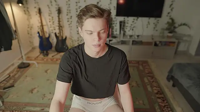 RusBradPitt online show from January 8, 2026, 2:12 pm