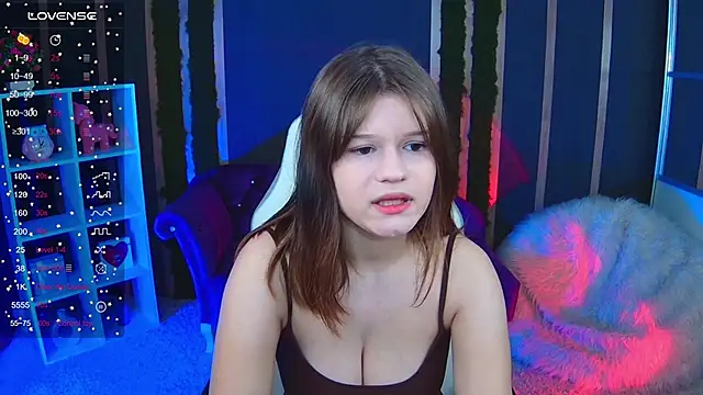 Lunamytrend online show from November 24, 2025, 12:05 pm