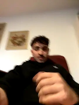 Snapshot of amo660 chatting on October 28, 2025, 12:48 pm amo660 online show from October 28, 2025, 12:48 pm