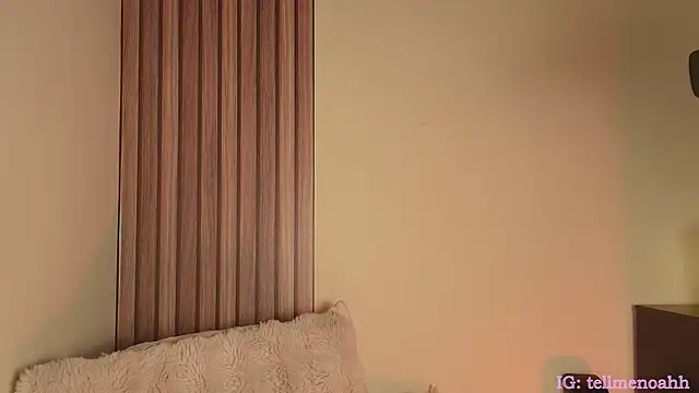 Snapshot of Hairyparadise chatting on November 30, 2025, 4:24 am Hairyparadise online show from November 30, 2025, 4:24 am