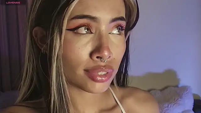 Snapshot of Hairyparadise chatting on October 23, 2025, 3:05 am Hairyparadise online show from October 23, 2025, 3:05 am