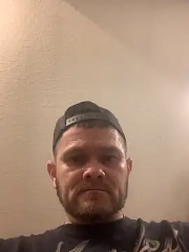 Snapshot of Allinside666 chatting on April 16, 2026, 1:50 am Allinside666 online show from April 16, 2026, 1:50 am