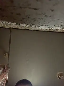 Snapshot of Allinside666 chatting on April 13, 2026, 6:01 pm Allinside666 online show from April 13, 2026, 6:01 pm