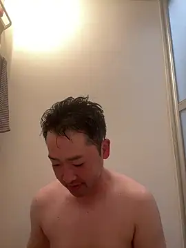 shin0689 online show from November 8, 2025, 11:14 am