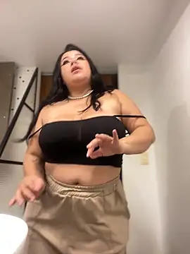 Tokio Sakura online show from February 20, 2026, 1:57 am