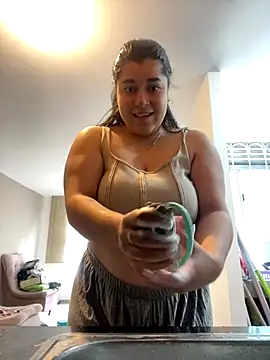 Snapshot of Tokio_Sakura chatting on September 10, 2025, 4:06 pm Tokio Sakura online show from September 10, 2025, 4:06 pm