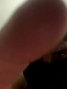 3Omar45 online show from November 21, 2025, 9:58 pm