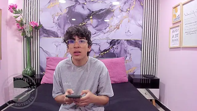 Desire Ecstasy online show from October 13, 2025, 1:34 pm