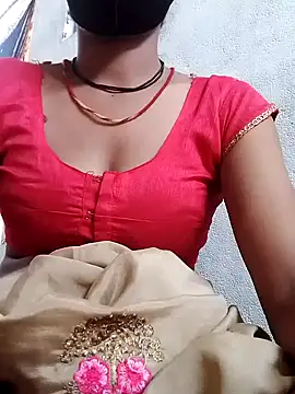 Snapshot of Hut_rotu_cute chatting on September 12, 2025, 10:15 am Hut rotu cute online show from September 12, 2025, 10:15 am
