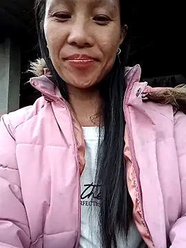 Lisa pusy online show from December 18, 2025, 11:41 pm