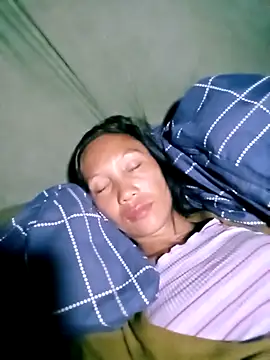 Lisa pusy online show from December 16, 2025, 10:25 pm