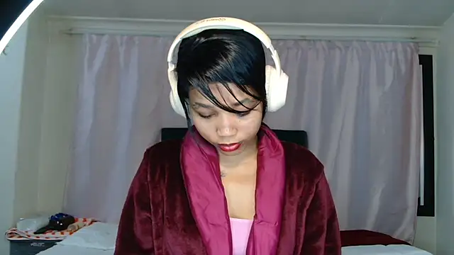 Snapshot of -cleowilliams- chatting on October 8, 2025, 8:09 pm -cleowilliams- online show from October 8, 2025, 8:09 pm
