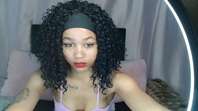 Snapshot of -cleowilliams- chatting on September 23, 2025, 10:11 am -cleowilliams- online show from September 23, 2025, 10:11 am