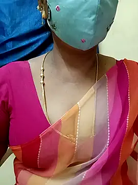 sushma26 online show from June 25, 2026, 6:57 pm