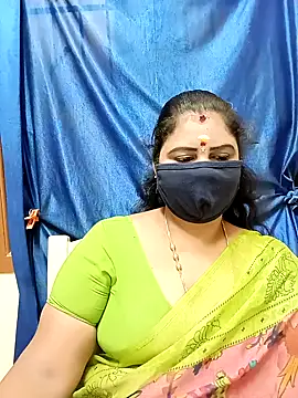 Snapshot of sushma26 chatting on September 17, 2025, 7:10 am sushma26 online show from September 17, 2025, 7:10 am