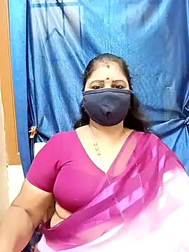 Snapshot of sushma26 chatting on September 14, 2025, 4:57 am sushma26 online show from September 14, 2025, 4:57 am