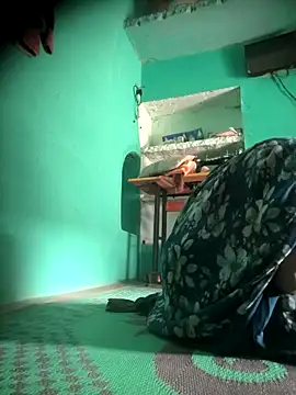 CUTGIRL76 online show from February 18, 2026, 9:17 am