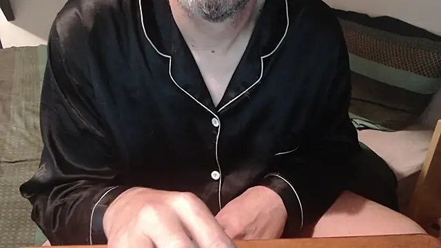 Snapshot of idiotpig66 chatting on March 8, 2025, 4:50 pm idiotpig66 online show from March 8, 2025, 4:50 pm