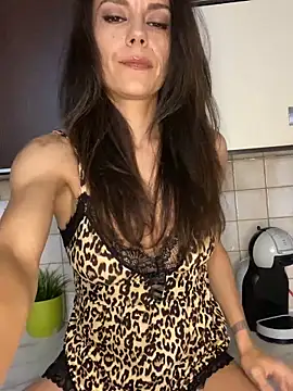 Aria Storm  online show from October 5, 2025, 6:20 pm