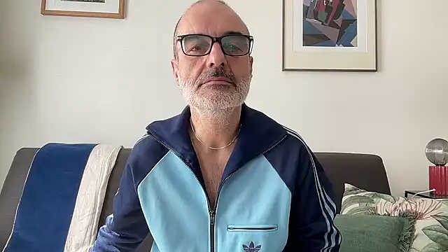 Milkywaymen online show from March 28, 2026, 12:28 pm