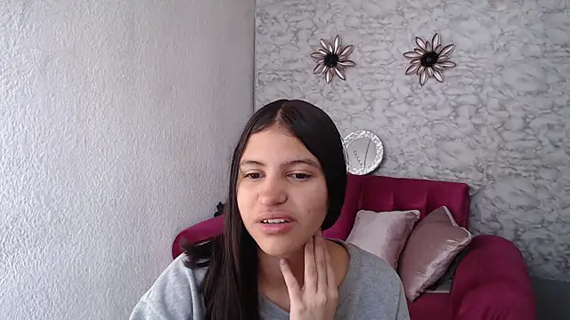 Snapshot of Evagirl69 chatting on February 11, 2026, 12:16 pm Evagirl69 online show from February 11, 2026, 12:16 pm