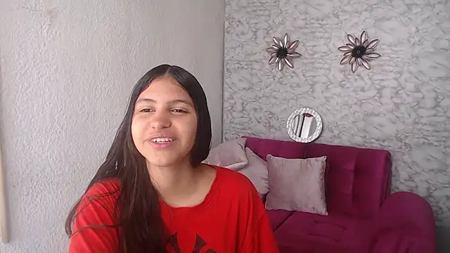 Snapshot of Evagirl69 chatting on September 26, 2025, 12:12 pm Evagirl69 online show from September 26, 2025, 12:12 pm