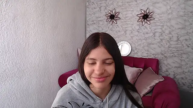 Snapshot of Evagirl69 chatting on February 10, 2026, 12:15 pm Evagirl69 online show from February 10, 2026, 12:15 pm