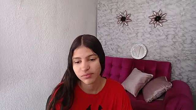 Snapshot of Evagirl69 chatting on February 20, 2026, 12:18 pm Evagirl69 online show from February 20, 2026, 12:18 pm