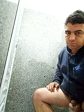 Snapshot of branquinho3 chatting on December 17, 2025, 2:00 pm branquinho3 online show from December 17, 2025, 2:00 pm