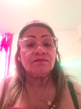 Vickysweeeettt online show from December 16, 2025, 6:34 pm