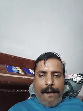 Snapshot of vardh033 chatting on November 5, 2025, 1:36 pm vardh033 online show from November 5, 2025, 1:36 pm