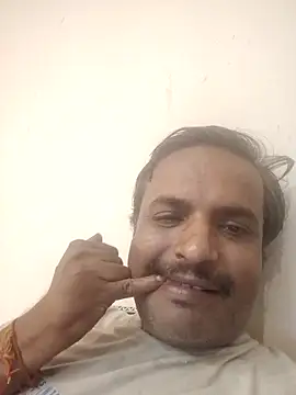 Snapshot of vardh033 chatting on September 14, 2025, 5:24 pm vardh033 online show from September 14, 2025, 5:24 pm