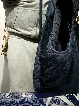 vardh033 online show from January 14, 2026, 3:15 pm