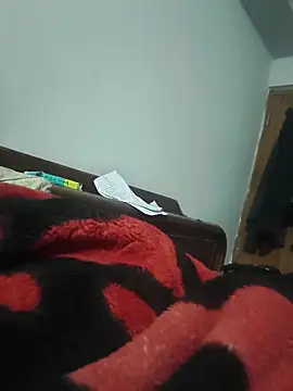 Snapshot of vardh033 chatting on November 21, 2025, 6:18 pm vardh033 online show from November 21, 2025, 6:18 pm