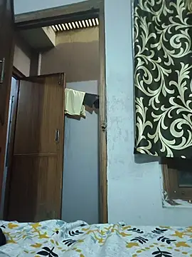 Snapshot of vardh033 chatting on November 26, 2025, 7:08 am vardh033 online show from November 26, 2025, 7:08 am