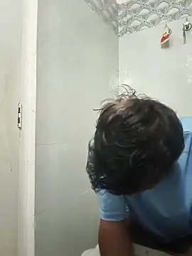 vardh033 online show from March 27, 2026, 1:58 am