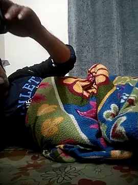 vardh033 online show from March 21, 2026, 4:33 pm